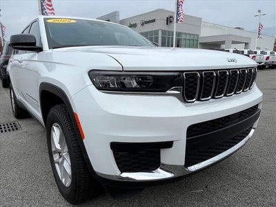 2022 Jeep Grand Cherokee L Laredo 4x4
