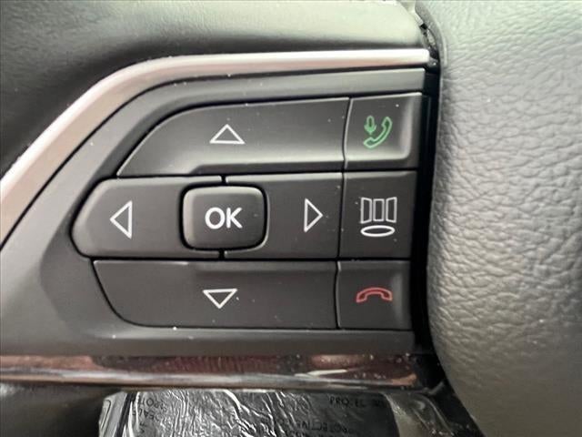 2022 Jeep Grand Cherokee L Laredo 4x4