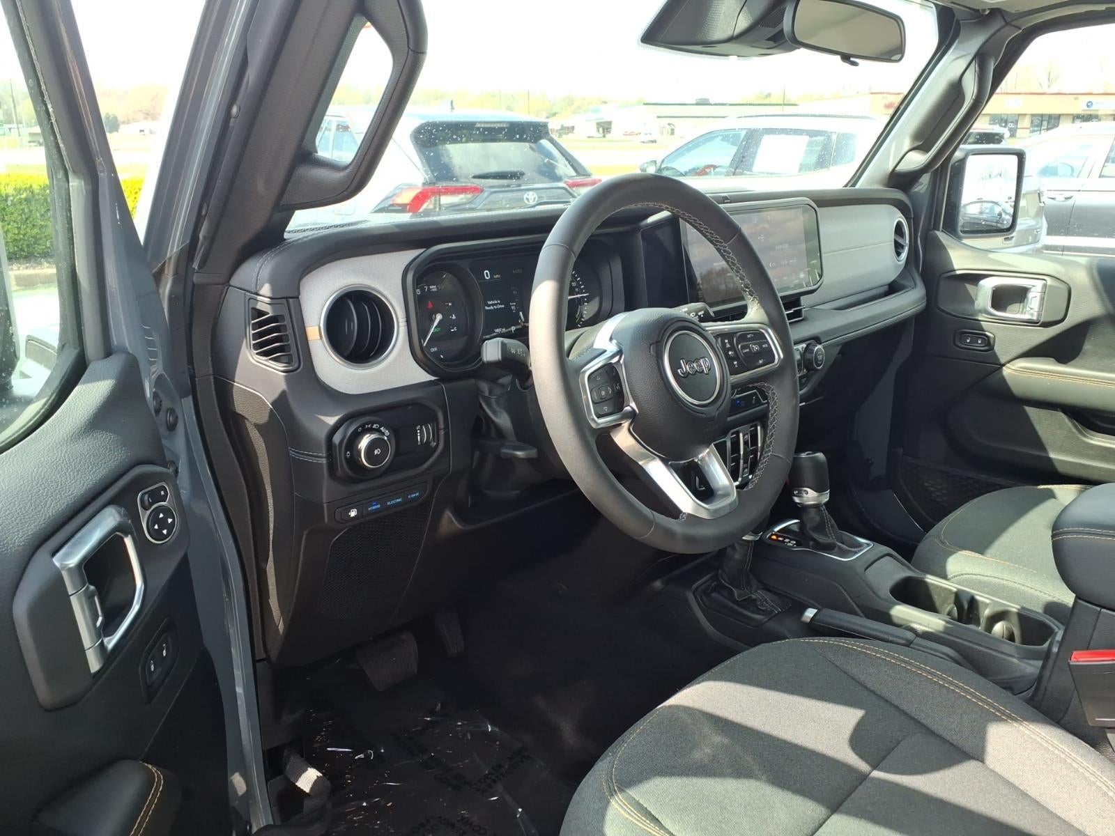 2025 Jeep Wrangler 4xe Sahara 4xe