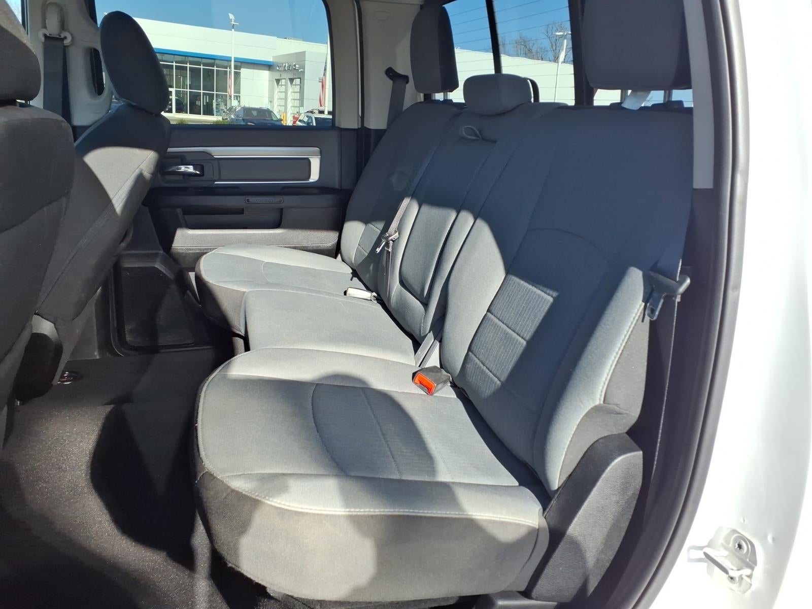 2023 RAM 1500 Classic SLT Crew Cab 4x4 5'7' Box