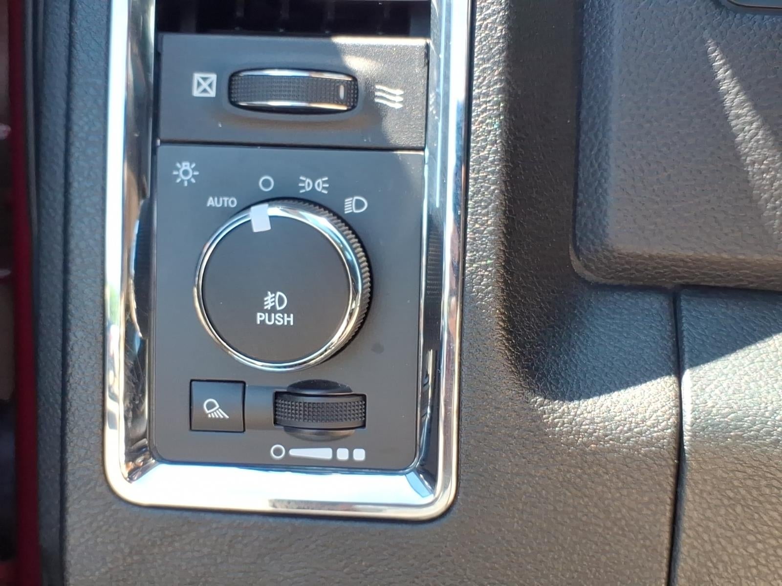 2015 RAM 1500 Laramie