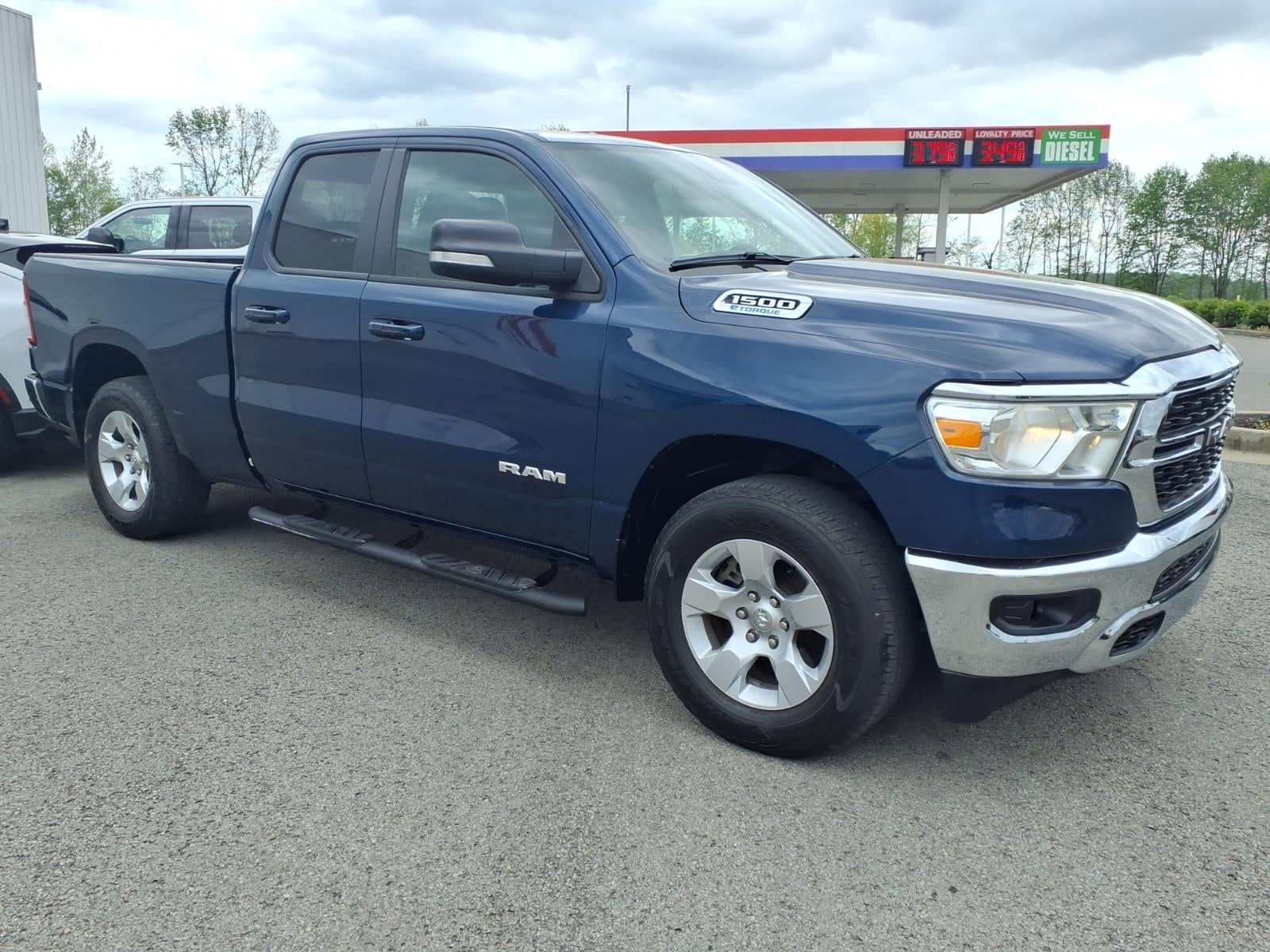 2022 RAM 1500 Big Horn Quad Cab 4x4 6'4' Box