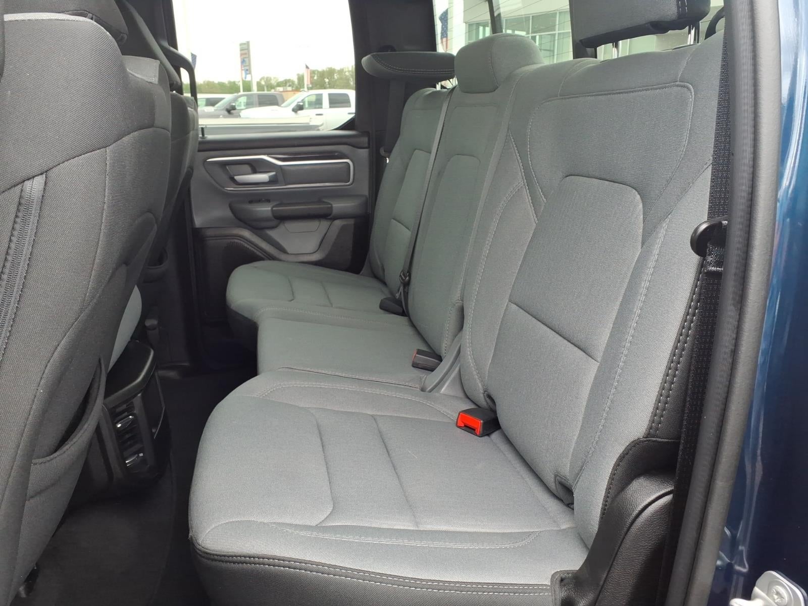 2022 RAM 1500 Big Horn Quad Cab 4x4 6'4' Box