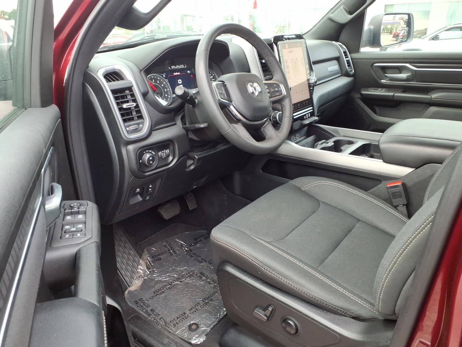 2025 RAM 1500 Big Horn Crew Cab 4x4 5'7' Box