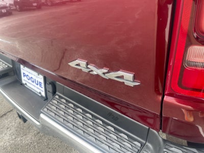 2019 RAM 1500 Laramie Crew Cab 4x4 5'7' Box