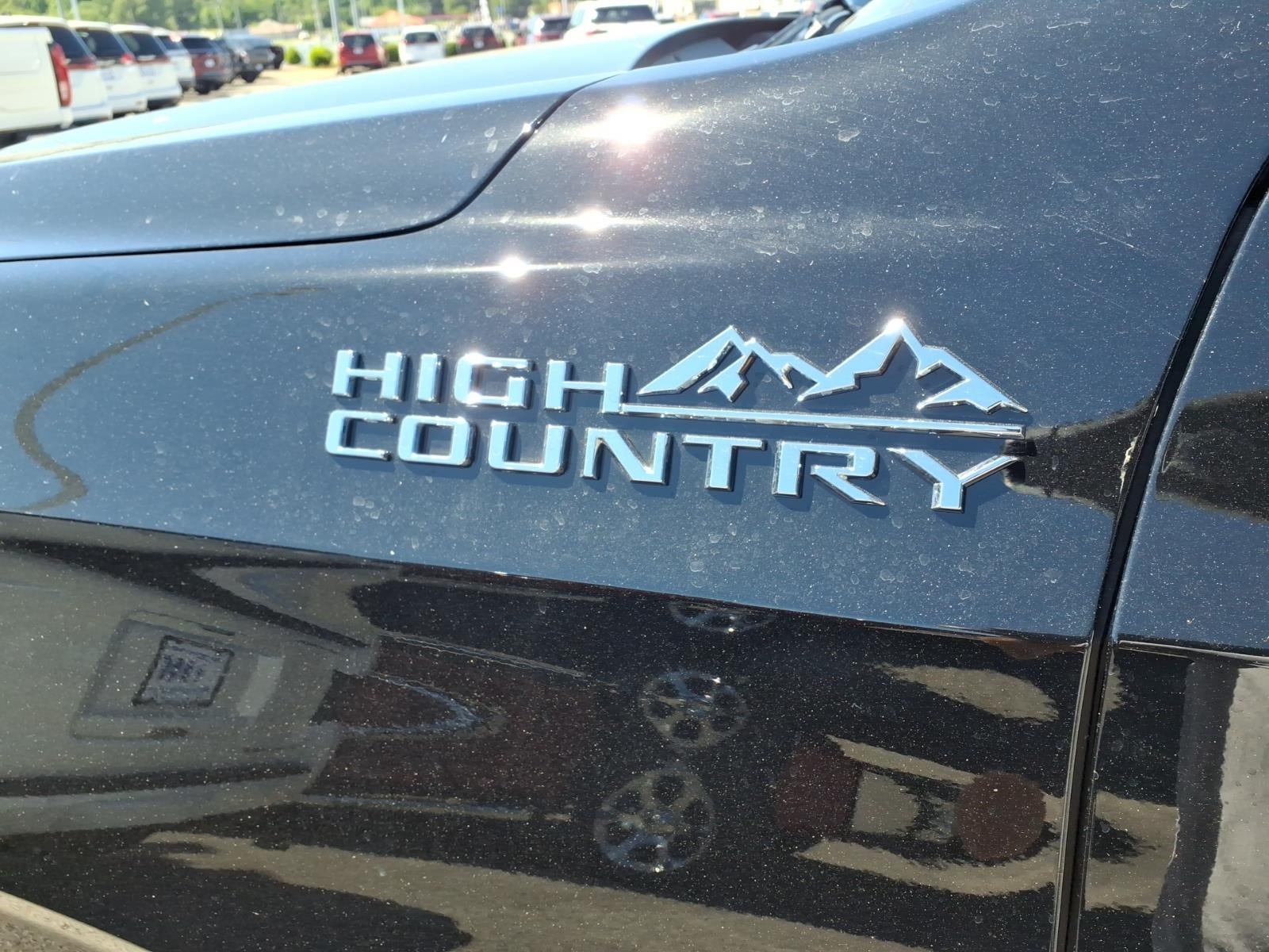 2025 Chevrolet Tahoe 4WD High Country