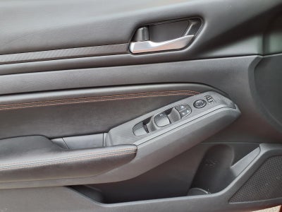 2022 Nissan Altima SR FWD