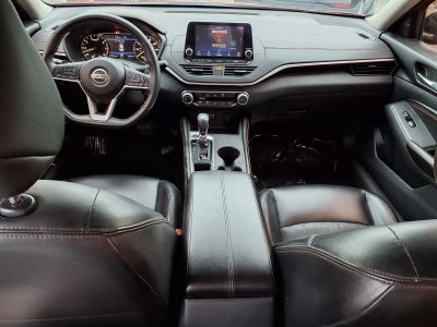 2022 Nissan Altima SR FWD