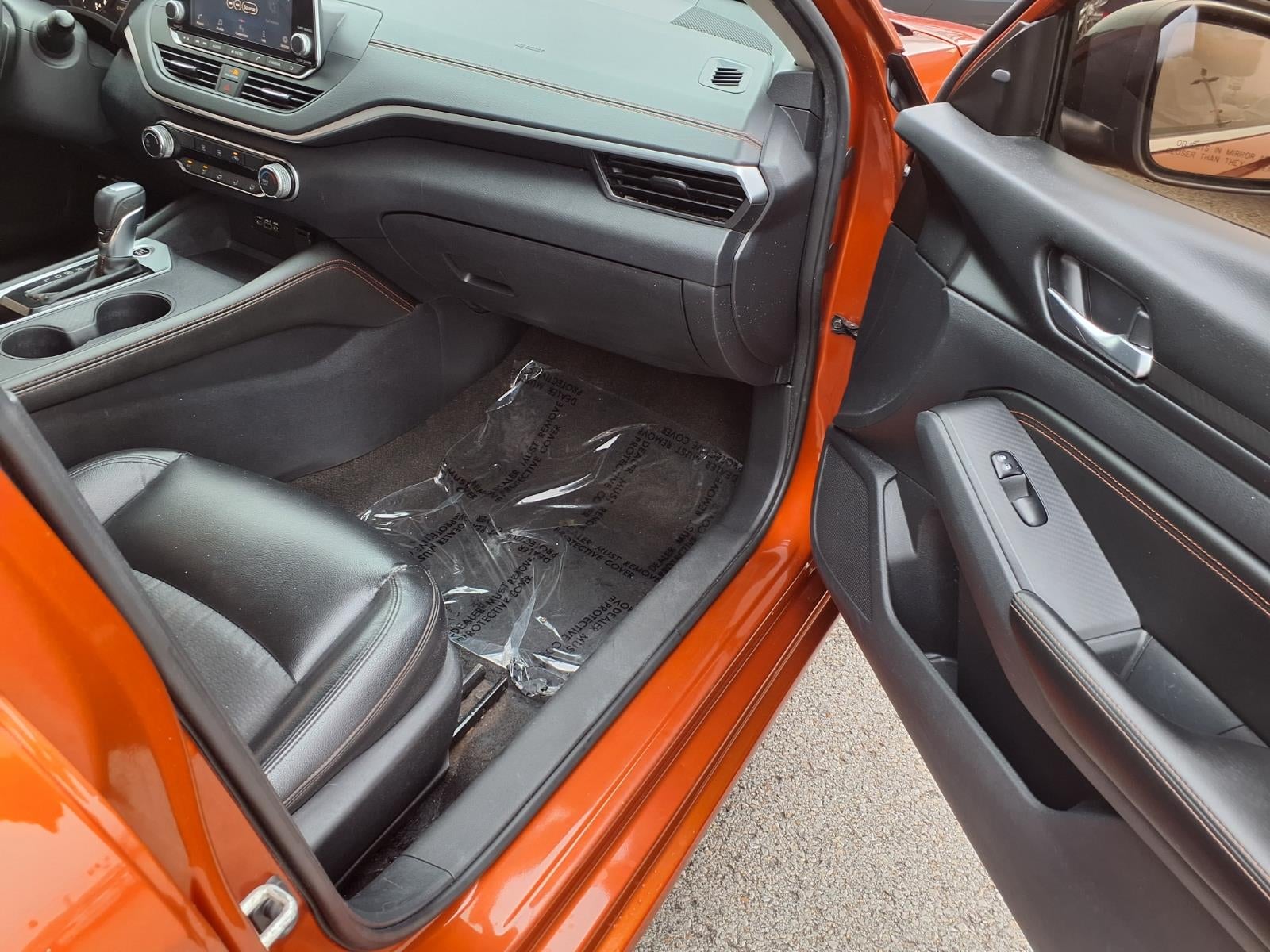 2022 Nissan Altima SR FWD