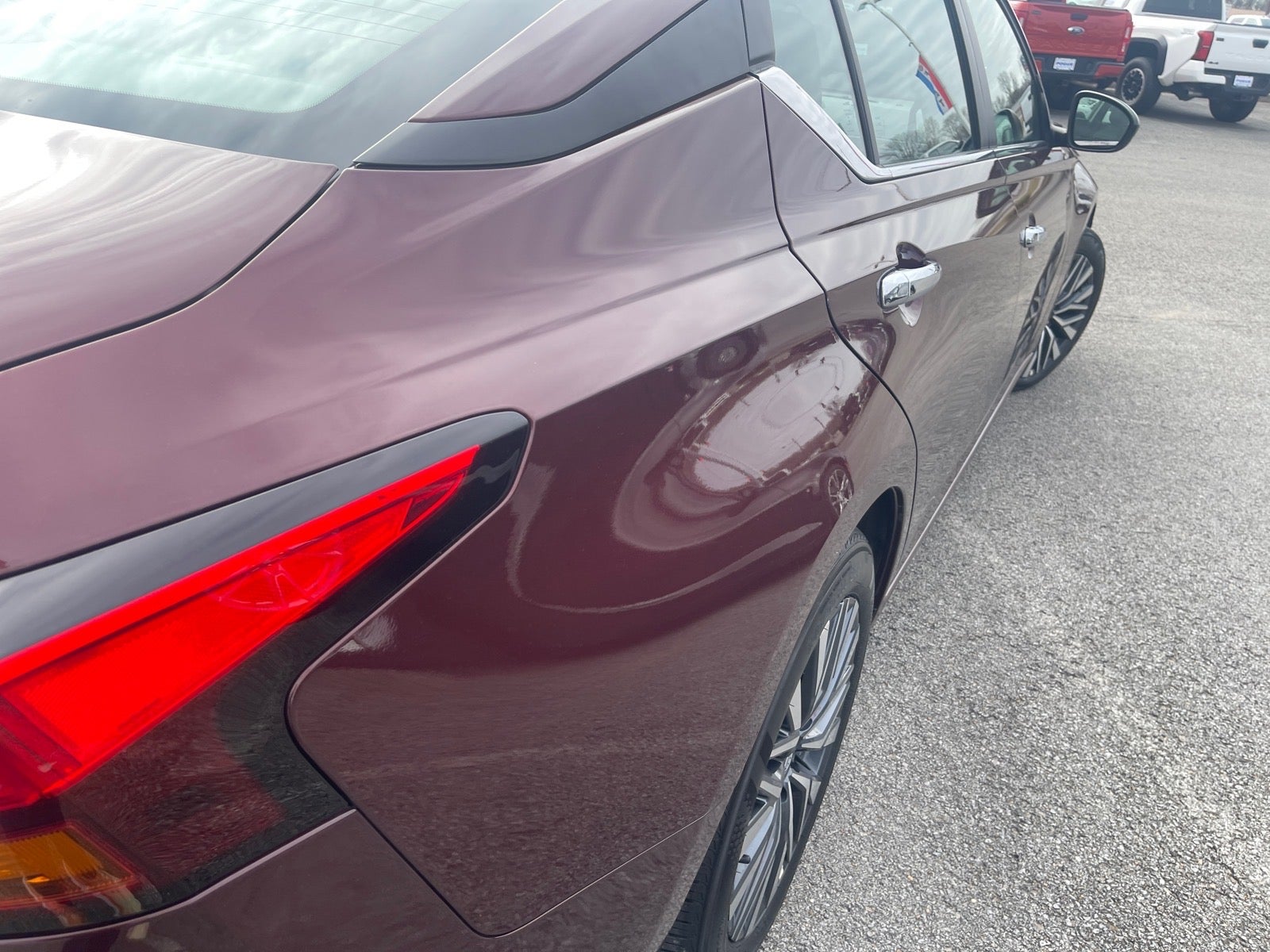 2025 Nissan Altima SV FWD