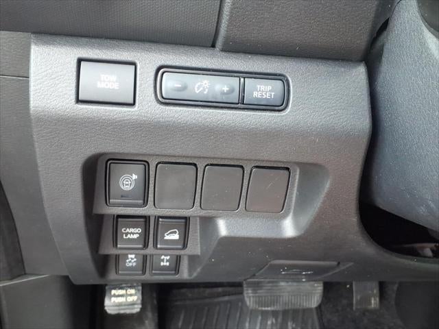 2024 Nissan Frontier Crew Cab PRO-4X 4x4