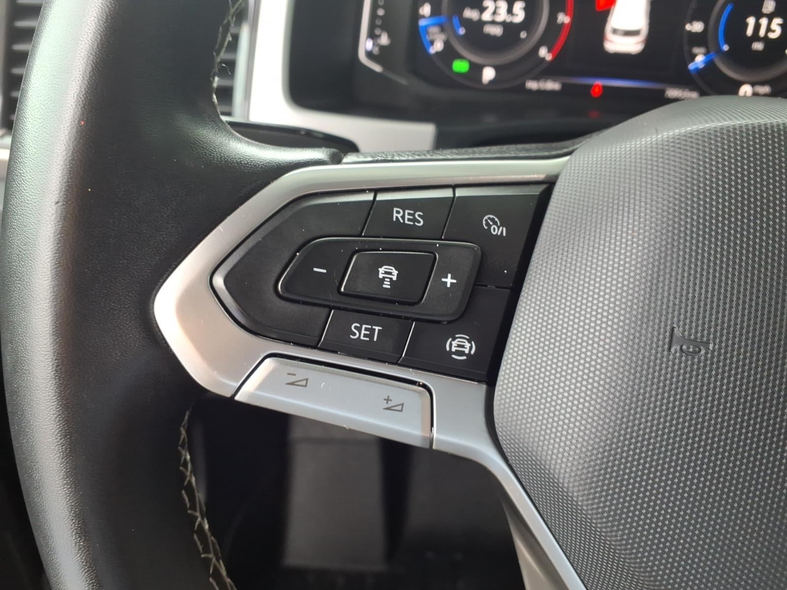 2022 Volkswagen Atlas Cross Sport 3.6L V6 SE w/Technology
