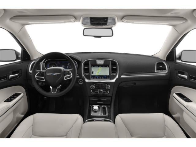 2018 Chrysler 300 Touring