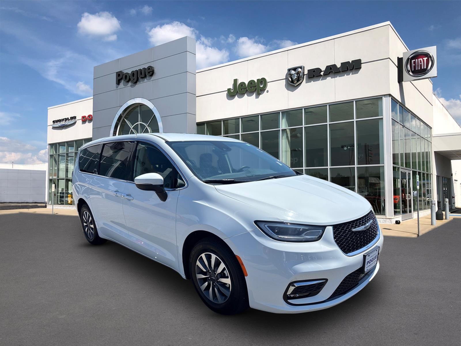 2023 Chrysler Pacifica Hybrid Touring L