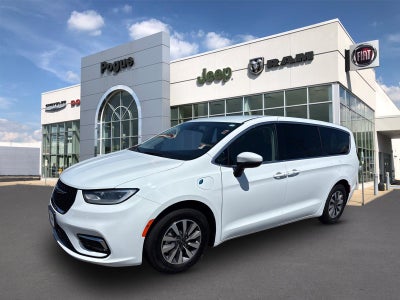 2023 Chrysler Pacifica Hybrid Touring L