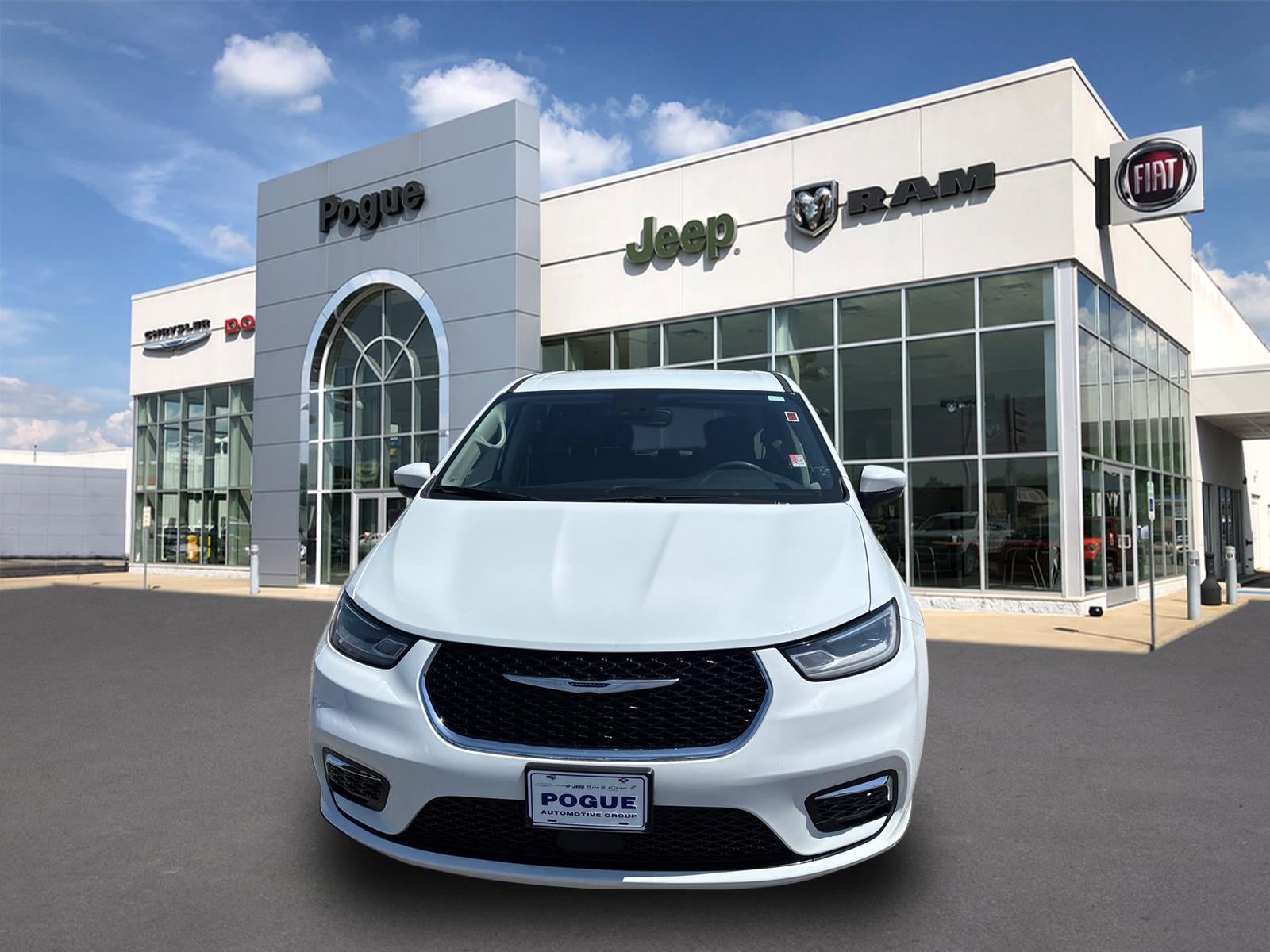 2023 Chrysler Pacifica Hybrid Touring L