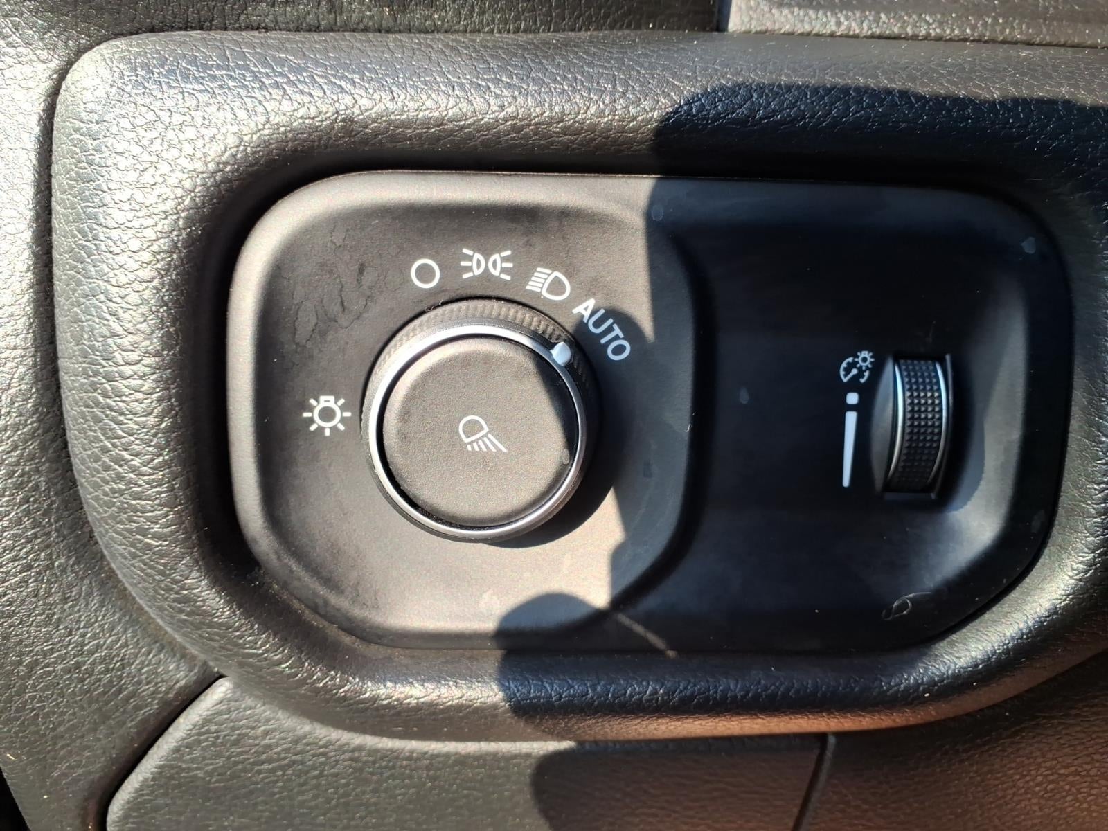 2024 RAM 3500 Tradesman Crew Cab 4x4 8' Box