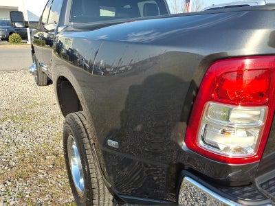 2024 RAM 3500 Tradesman Crew Cab 4x4 8' Box