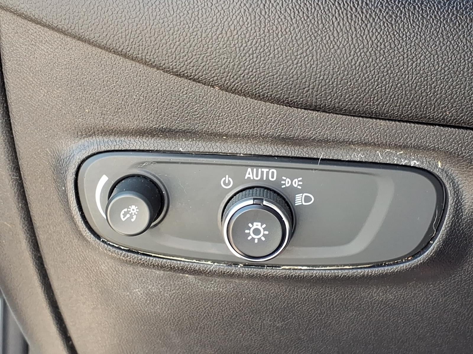 2020 Chevrolet Equinox FWD LS