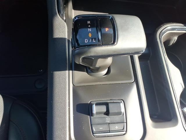 2024 GMC Sierra 1500 4WD Crew Cab Short Box AT4