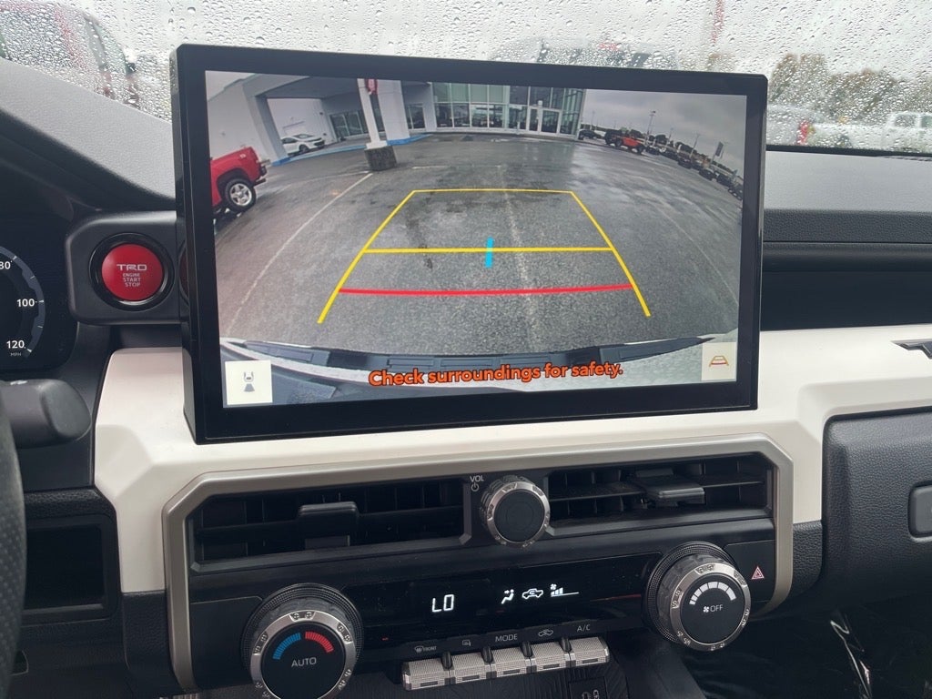 2024 Toyota Tacoma TRD Off-Road