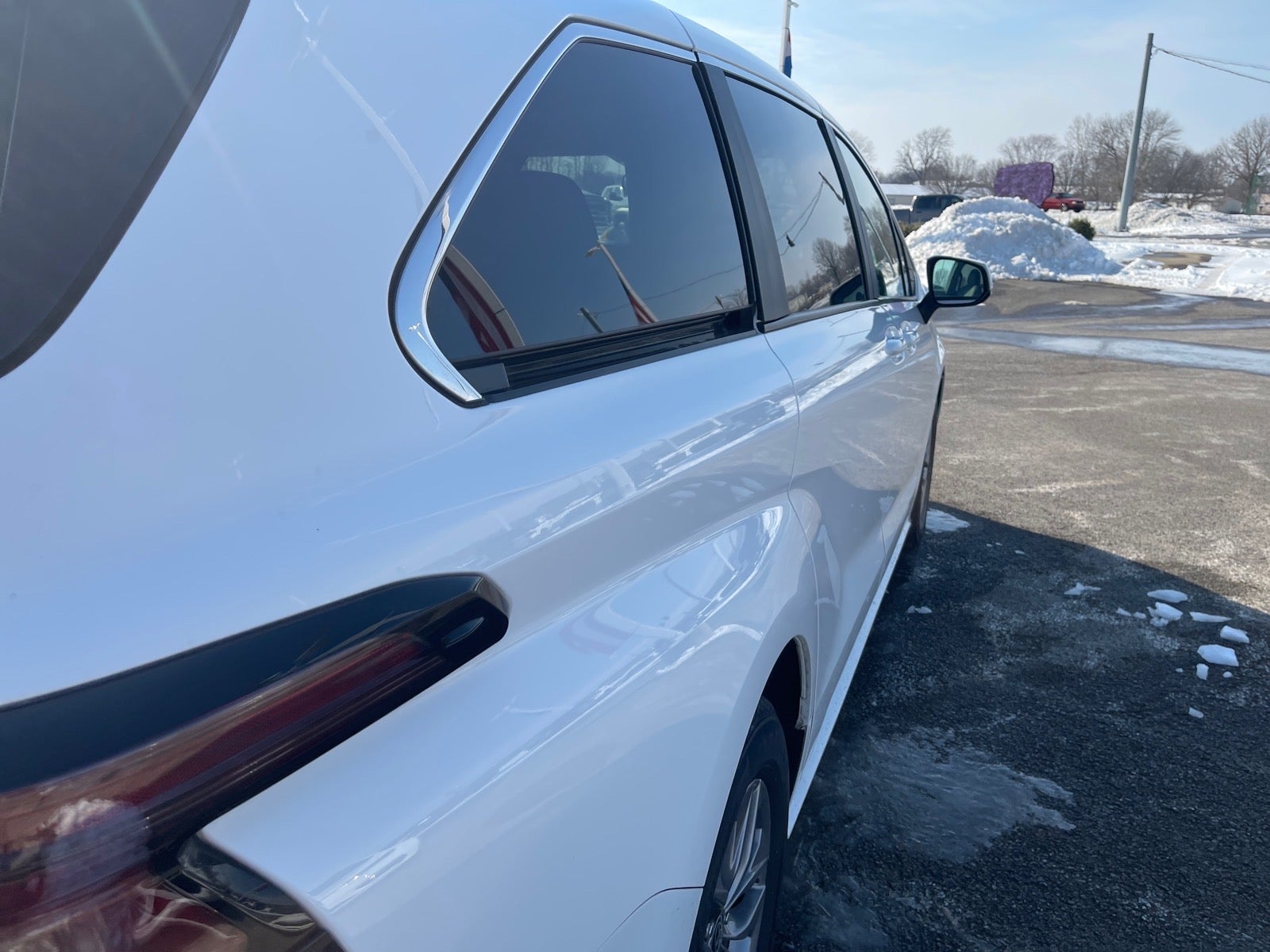 2024 Toyota Sienna LE