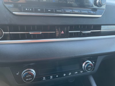 2024 Mitsubishi Outlander SE Black Edition w/Pano Roof S-AWC