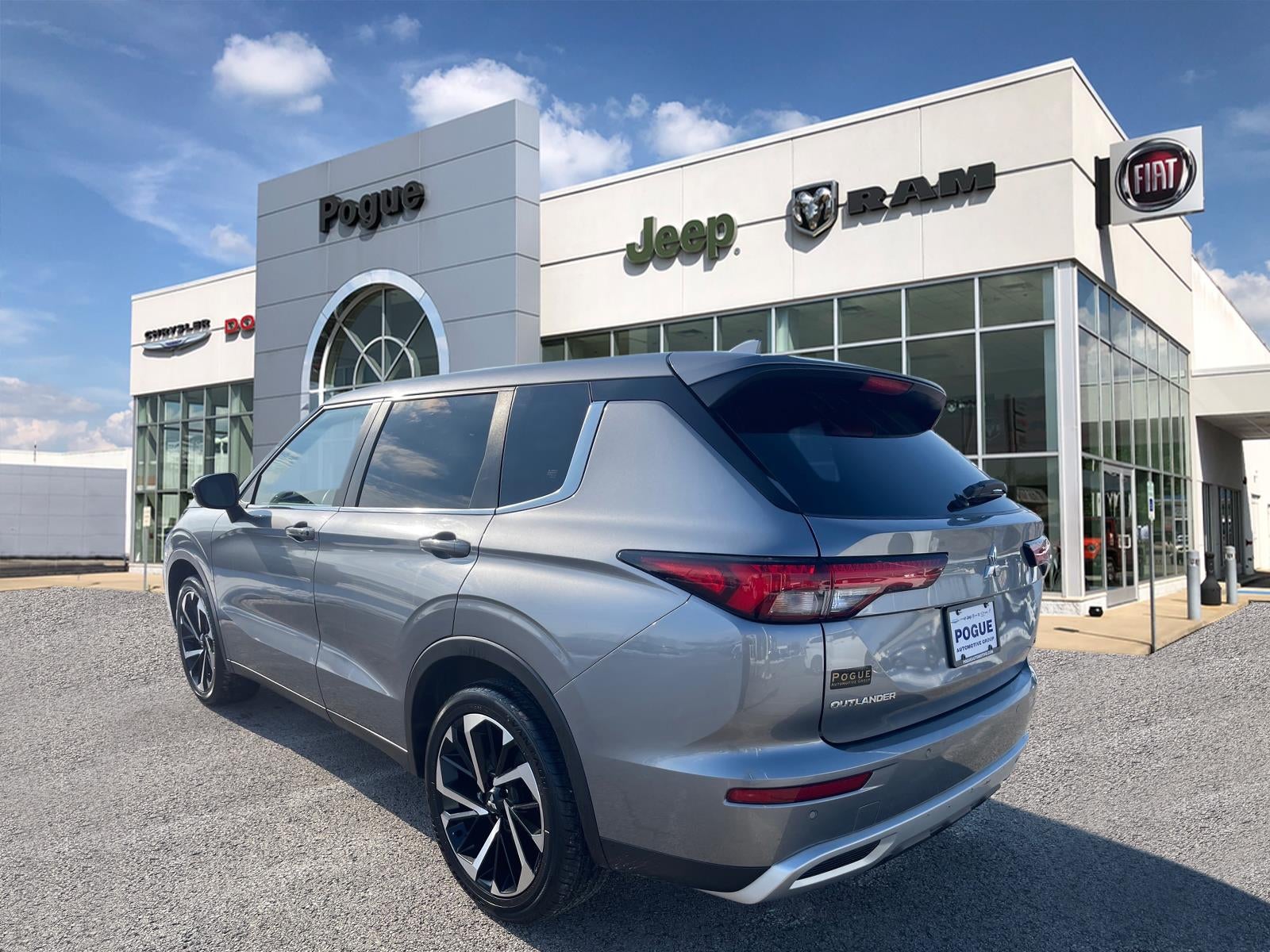 2024 Mitsubishi Outlander SE Black Edition w/Pano Roof S-AWC