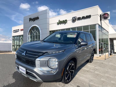 2024 Mitsubishi Outlander SE Black Edition w/Pano Roof S-AWC