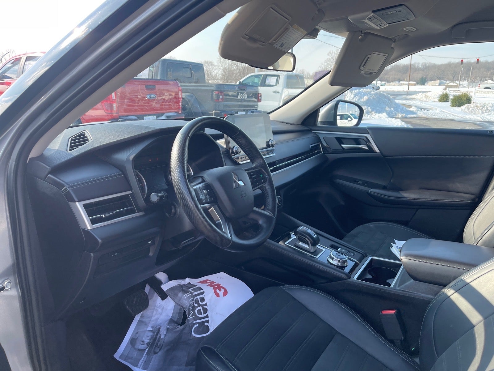 2024 Mitsubishi Outlander SE Black Edition w/Pano Roof S-AWC