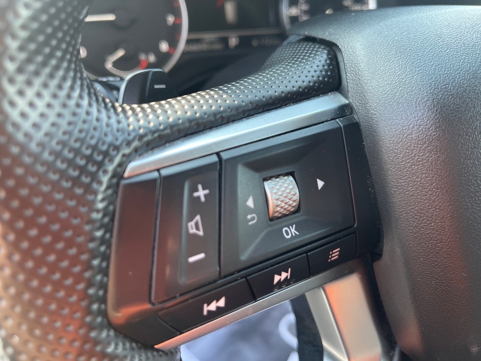 2024 Mitsubishi Outlander SE Black Edition w/Pano Roof S-AWC