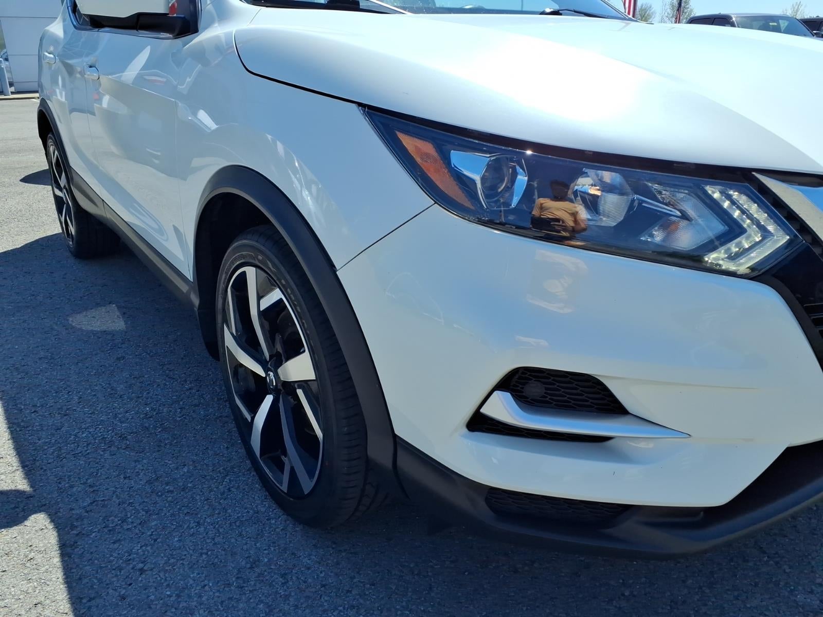 2022 Nissan Rogue Sport SL AWD Xtronic CVT