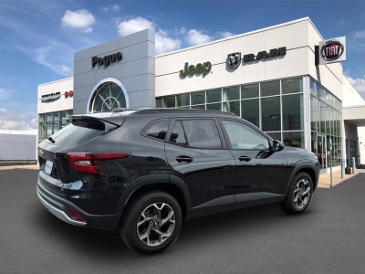 2024 Chevrolet Trax FWD LT