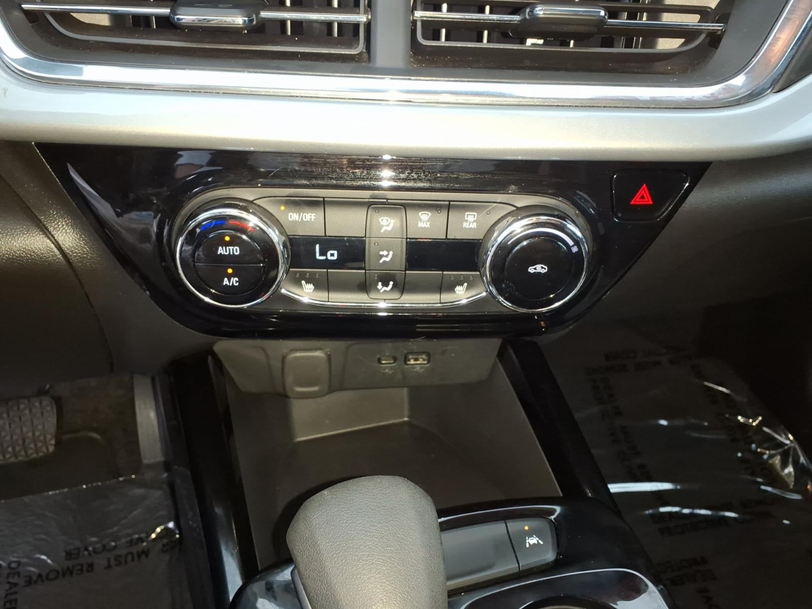 2025 Chevrolet Trax FWD LT