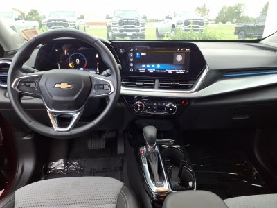 2025 Chevrolet Trax FWD LT