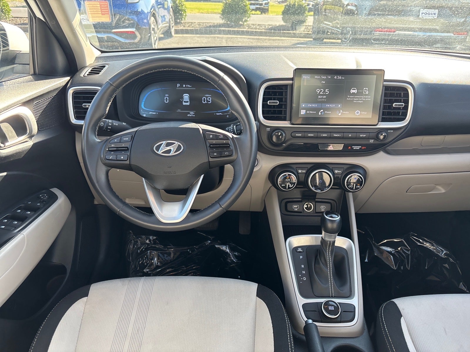 2025 Hyundai Venue SEL