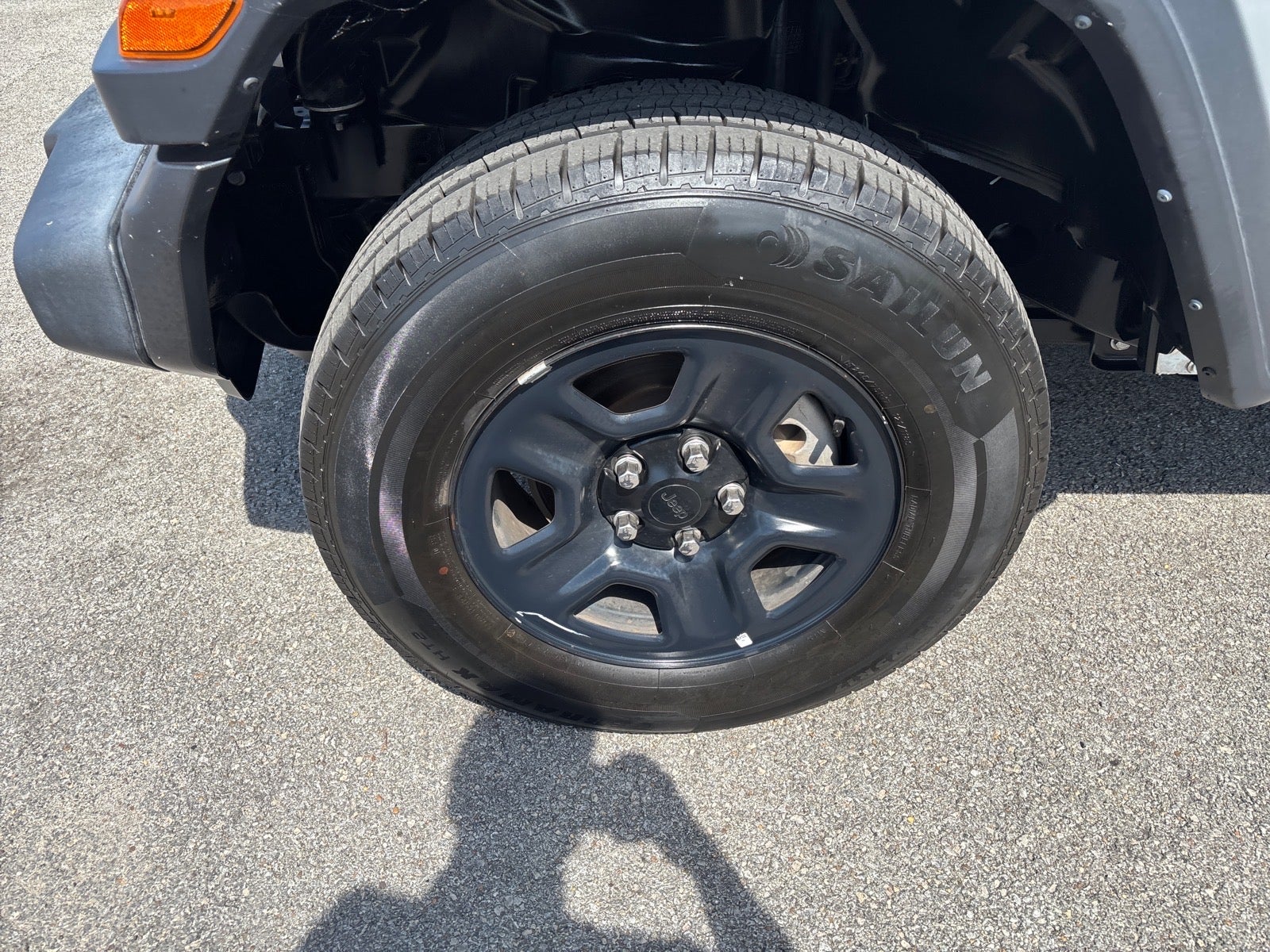 2024 Jeep Wrangler Sport