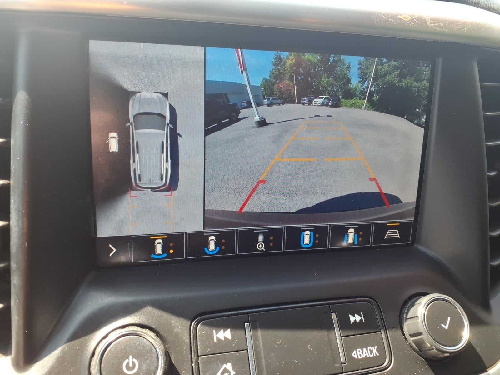 2020 GMC Acadia SLT