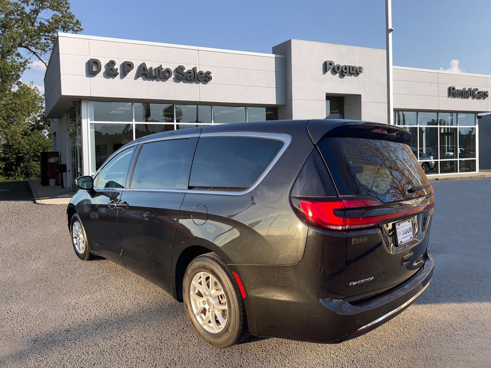 2023 Chrysler Pacifica Touring L