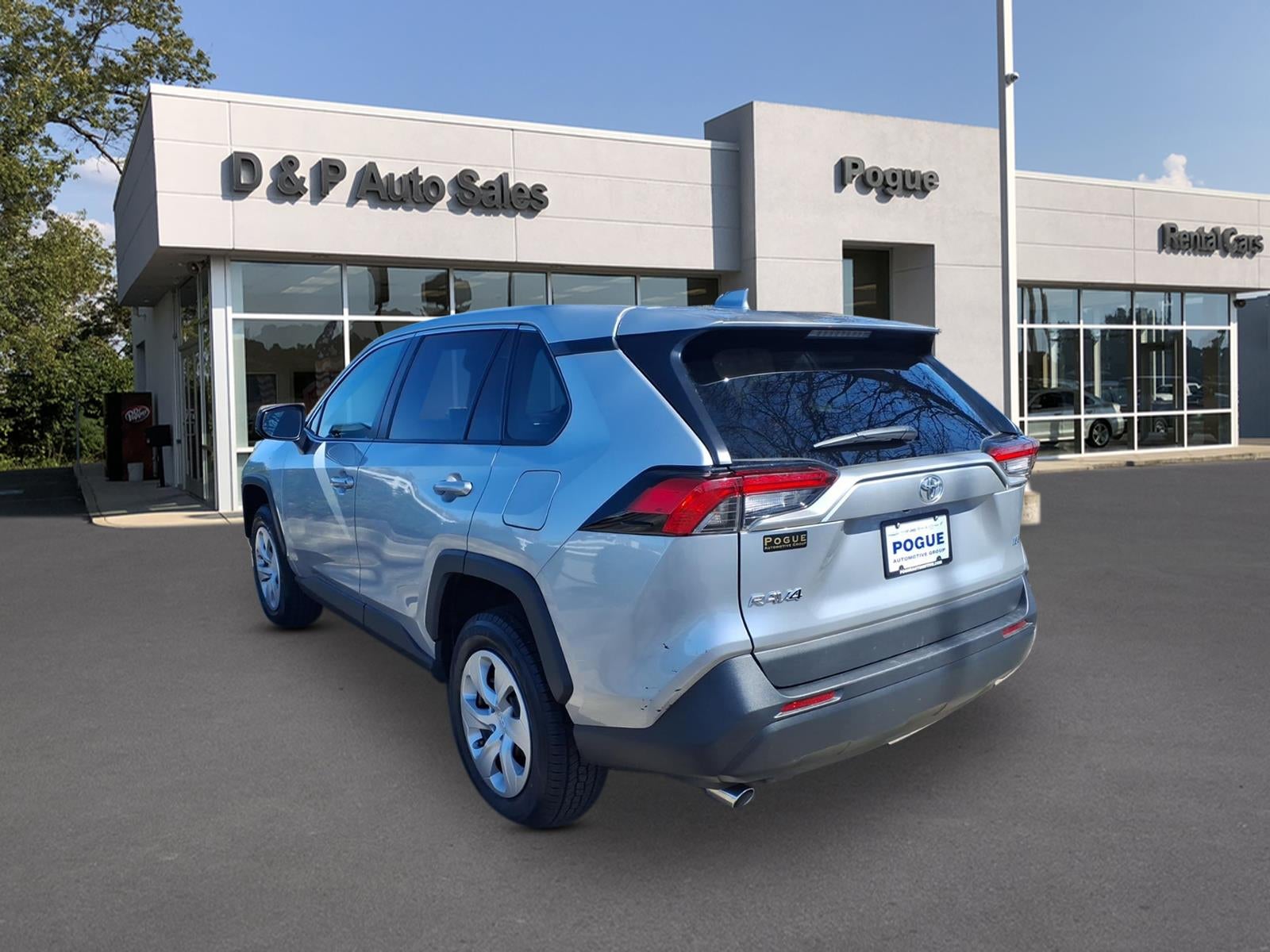 2024 Toyota RAV4 LE