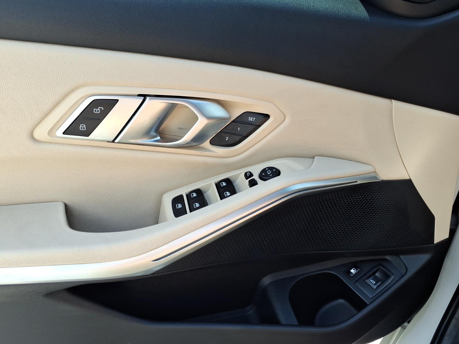 2021 BMW 3 Series 330e iPerformance
