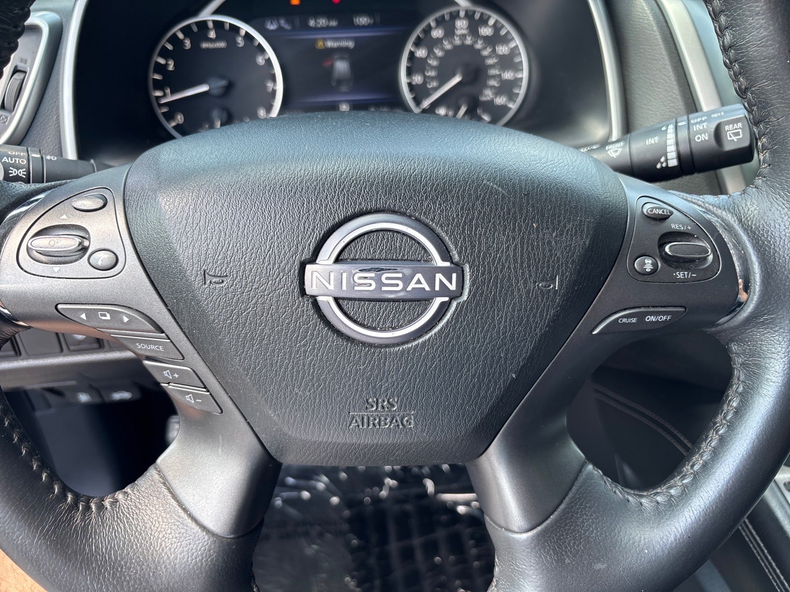 2023 Nissan Murano SV