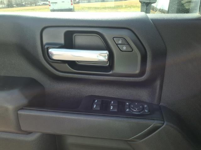 2024 GMC Sierra 2500 HD Pro