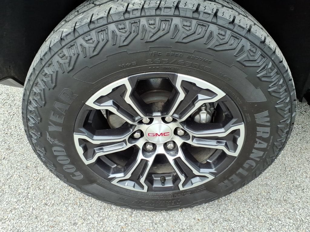 2024 GMC Canyon AT4