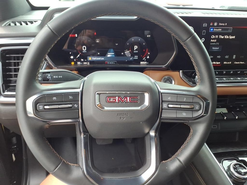 2024 GMC Canyon AT4