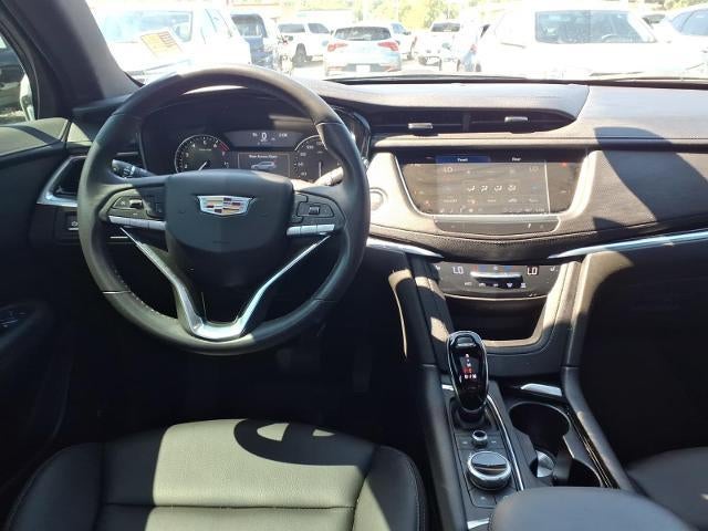 2024 Cadillac XT6 Luxury