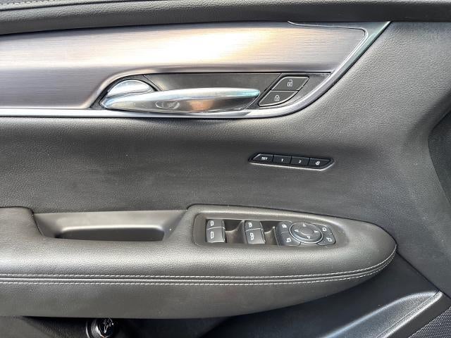 2024 Cadillac XT6 Luxury
