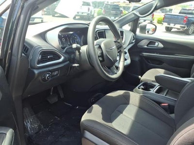 2023 Chrysler Pacifica Touring