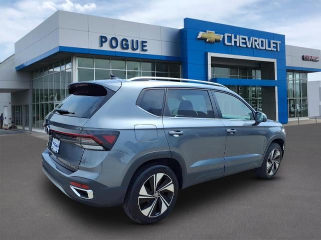 2025 Volkswagen Taos SE