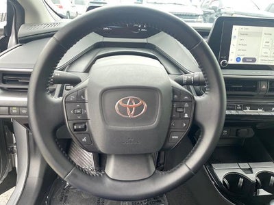 2025 Toyota Prius LE